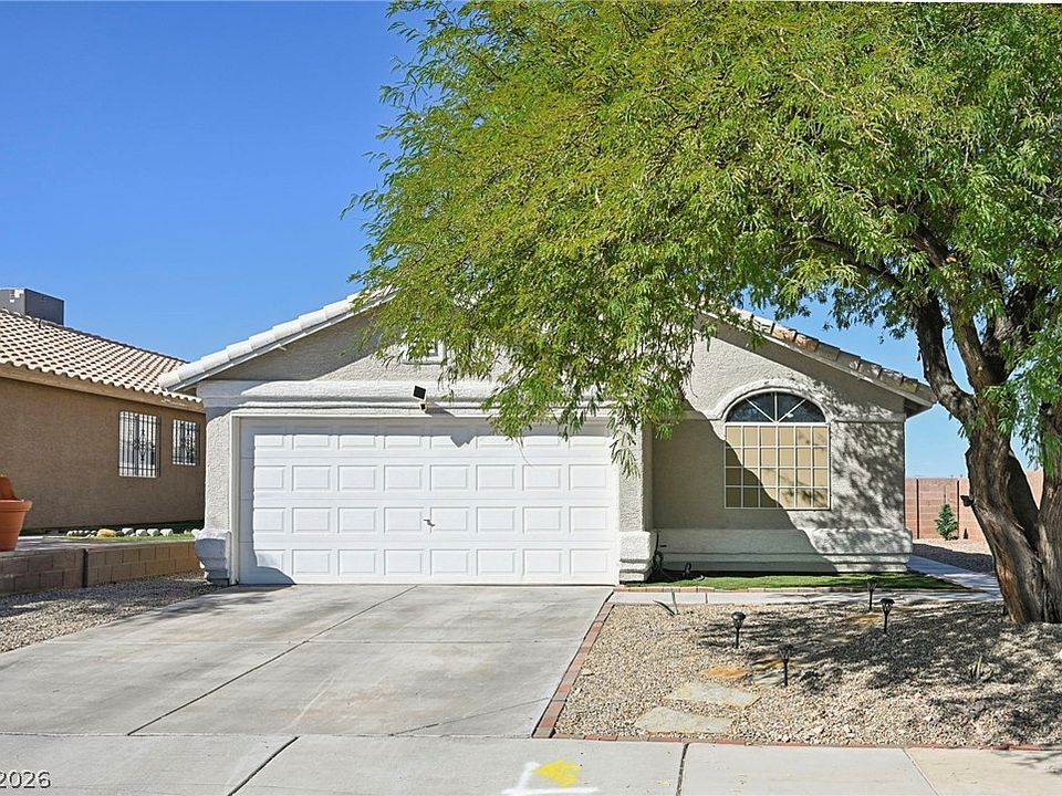 1st image of 2985 Mount Hope Dr