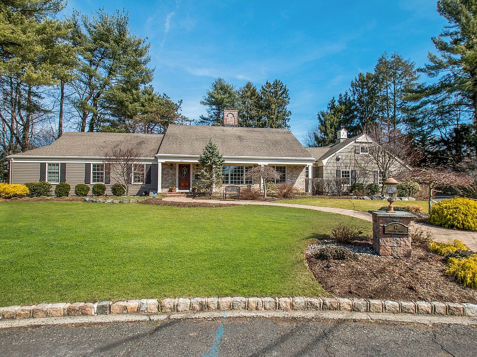 1st image of 12 Kirkview Cir