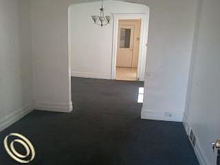 3rd image of 11448 Sobieski St