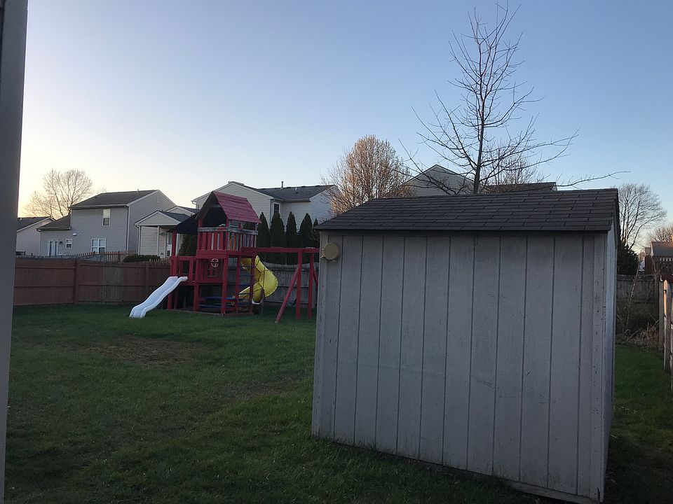 2nd image of 1615 Glenn Abbey Dr