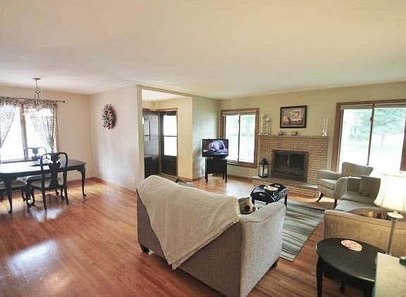 5th image of 6334 Harriet Avenue