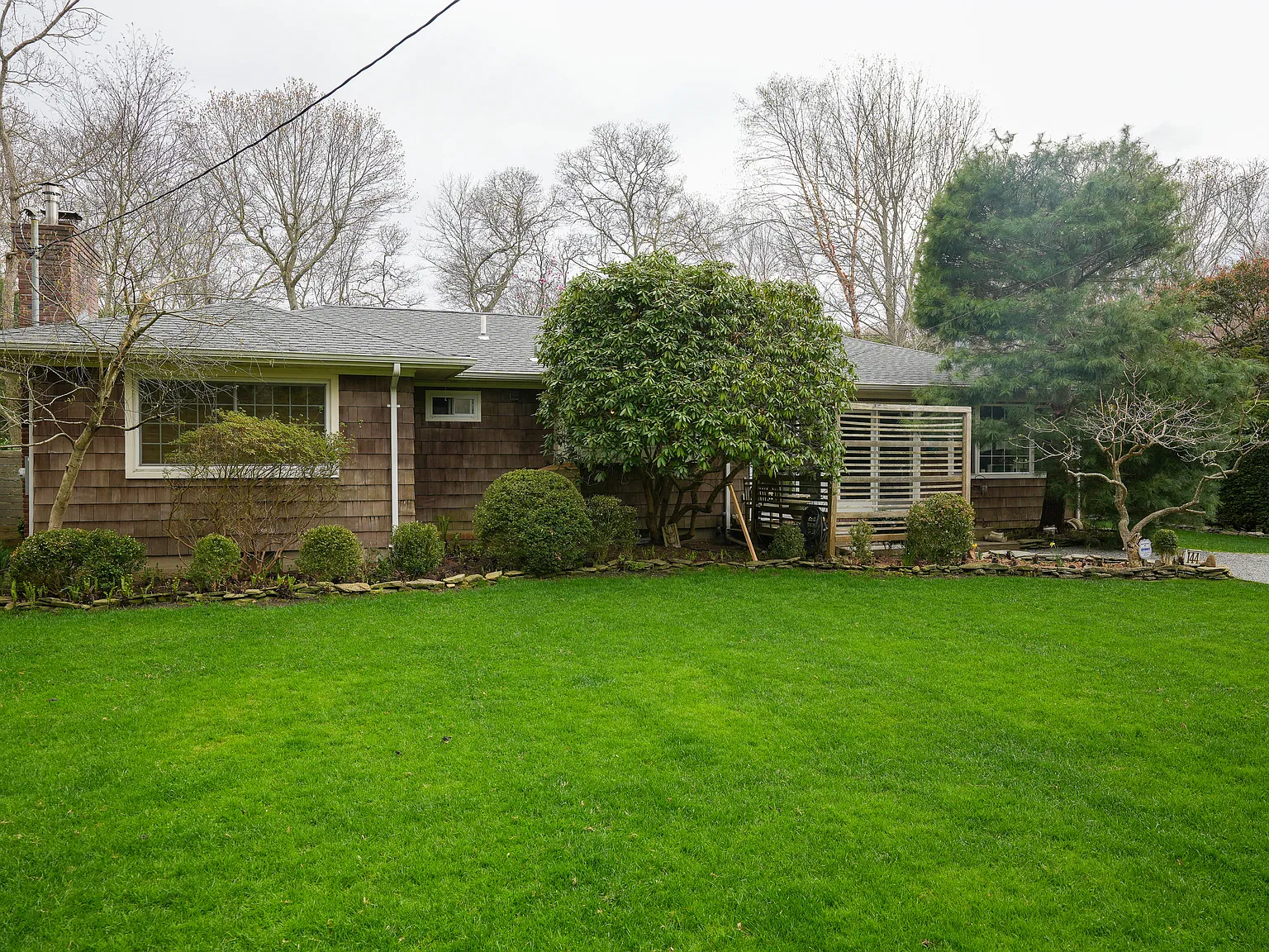 East Hampton Traditional — Photo 2