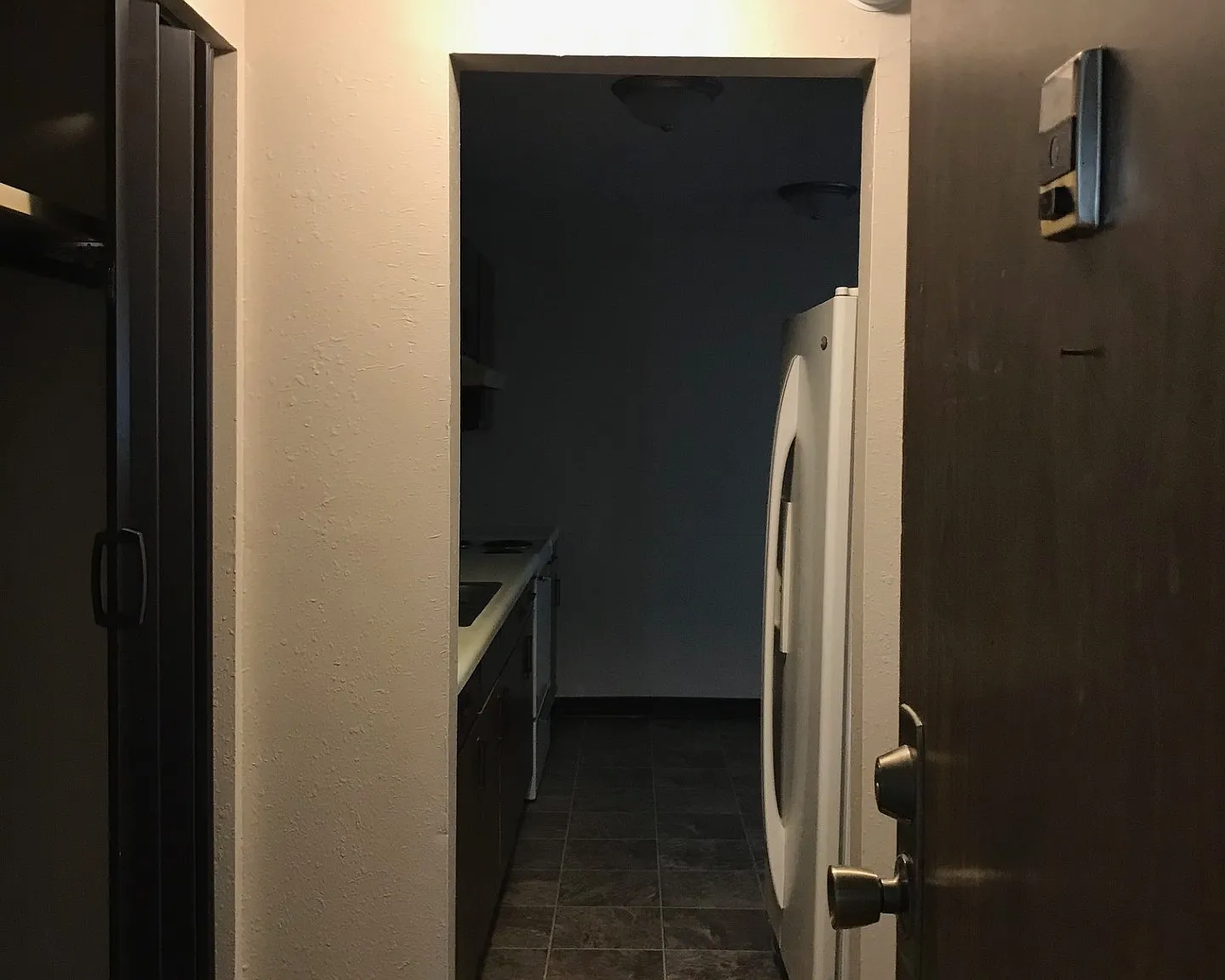 2 bed, $625 — Photo 1