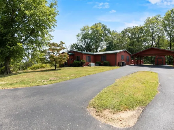 345 Hillcrest Dr, Cape Girardeau, MO 63701