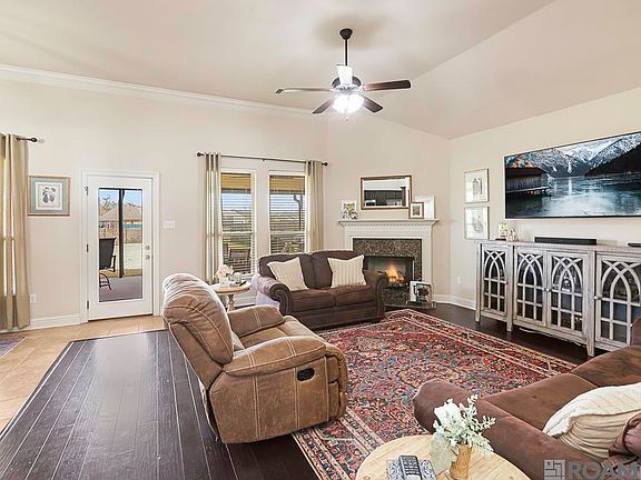 5th image of 9311 Falling Oak Dr