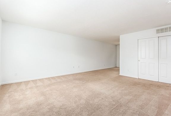 2nd image of 234 Flint Rock Dr