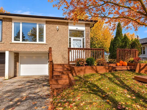 38 Charlbrook Ave, Barrie, ON L4M 2Y4