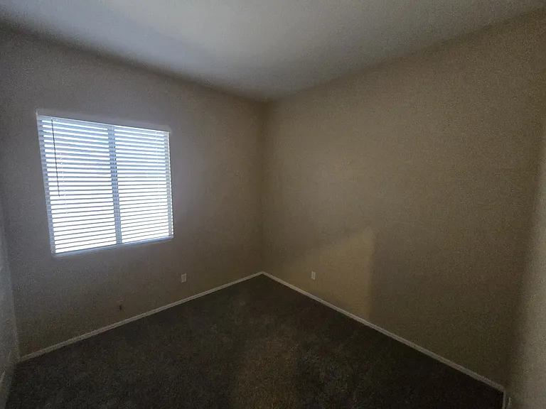 1580 N Racine Ct — Photo 11