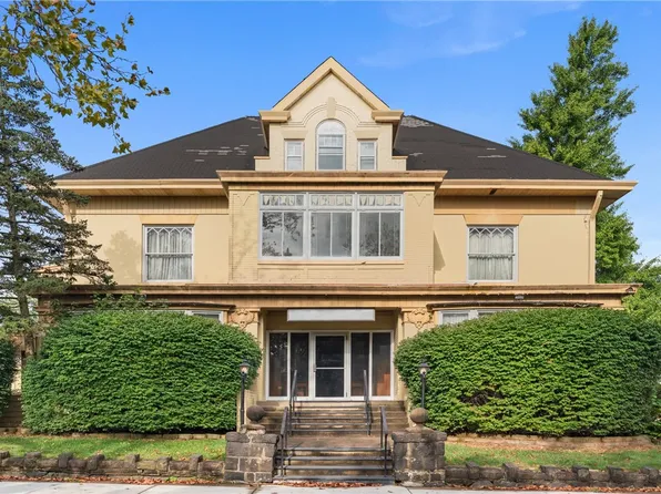 1600 Coursin St, McKeesport, PA 15132