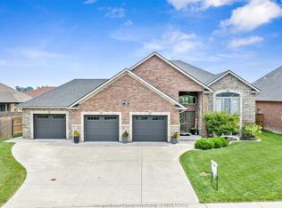 1385 Pascal Ave, Windsor, ON N8L 0T6