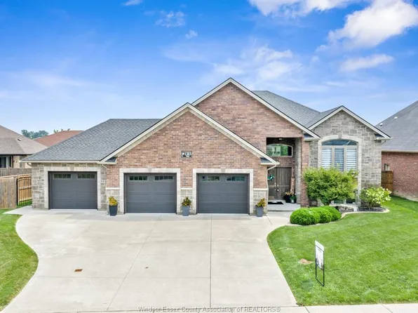 1385 Pascal Ave, Windsor, ON N8L 0T6