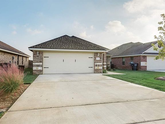 2nd image of 2700 Tigua Ct