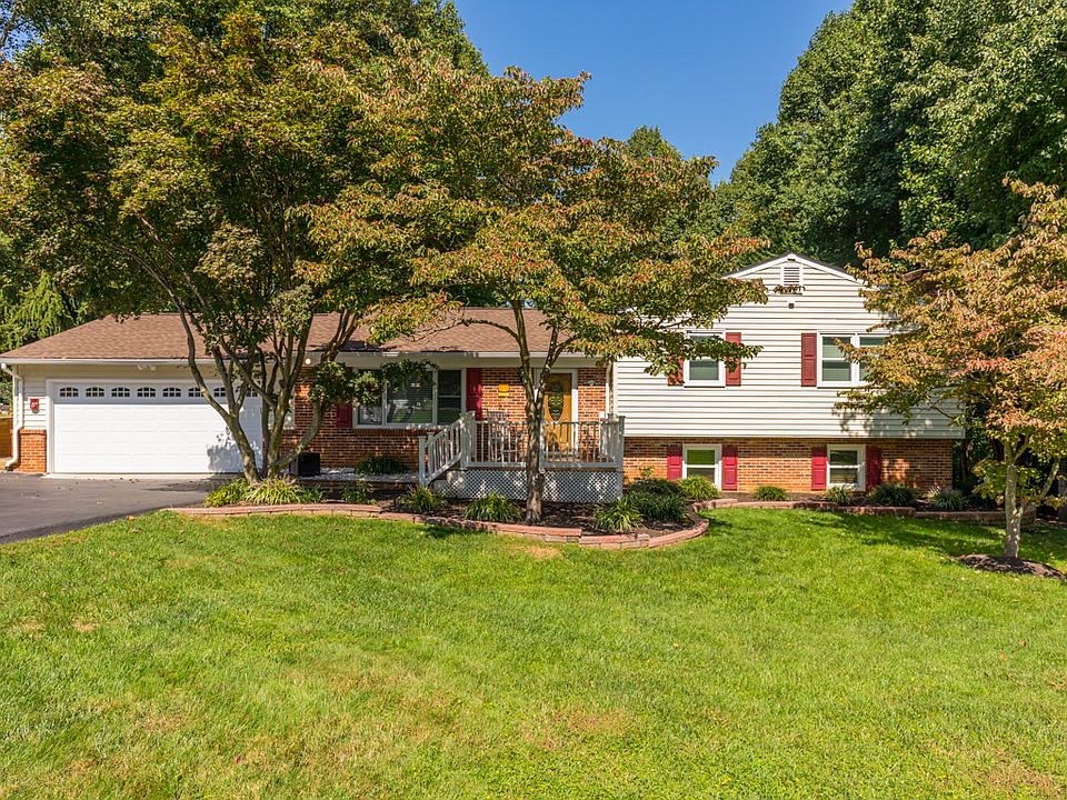 1st image of 5570 Jaclyn Dr