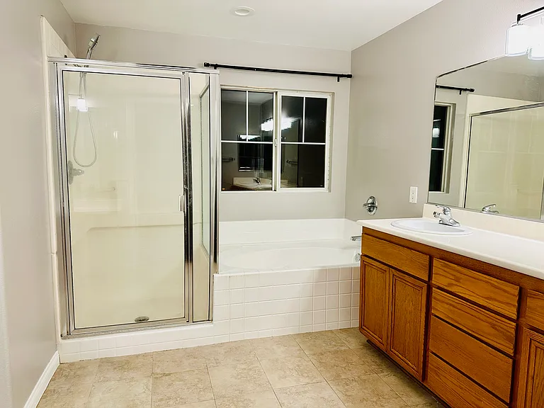 1436 Orange Tree Ln — Photo 25