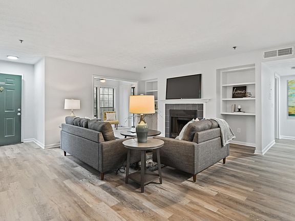 5th image of 2601 Vinings Central Dr #43