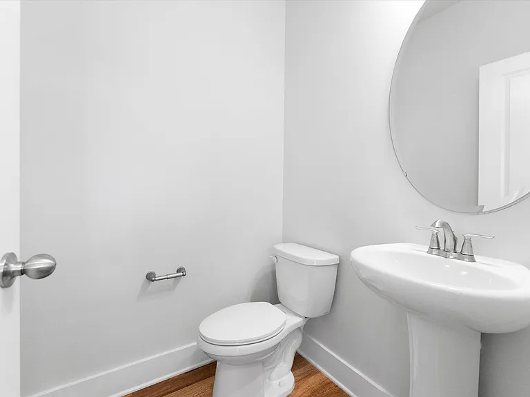 628 Amalfi Dr — Photo 21