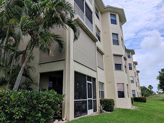 End unit, shutters down.