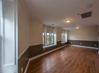 384 Massachusetts Ave #4, Arlington, MA 02474