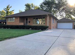 307 Pershing Rd, Columbus, NE 68601