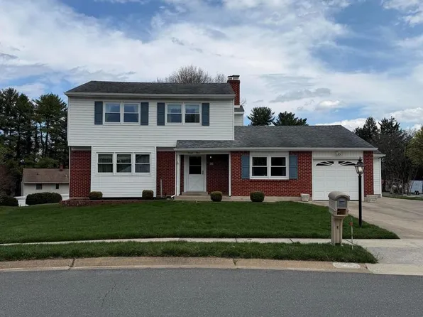 23 Higgins Rd, Newark, DE 19711