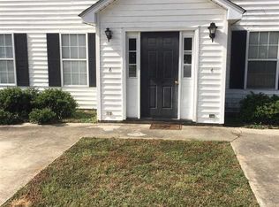 2226 Oakwood Ln, Florence, SC 29501