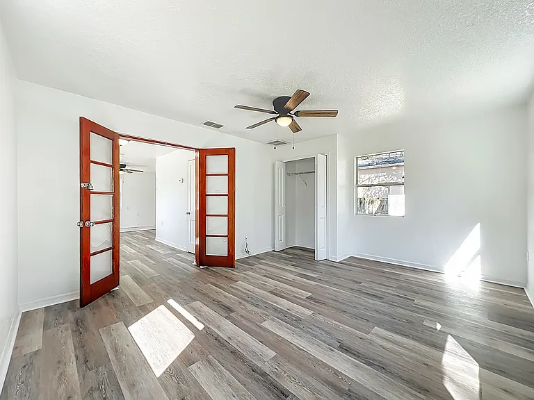 301 E Atwater Ave — Photo 11