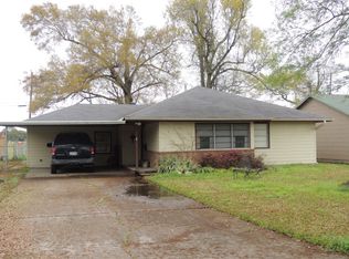 4958 Bellaire Ave, Groves, TX 77619