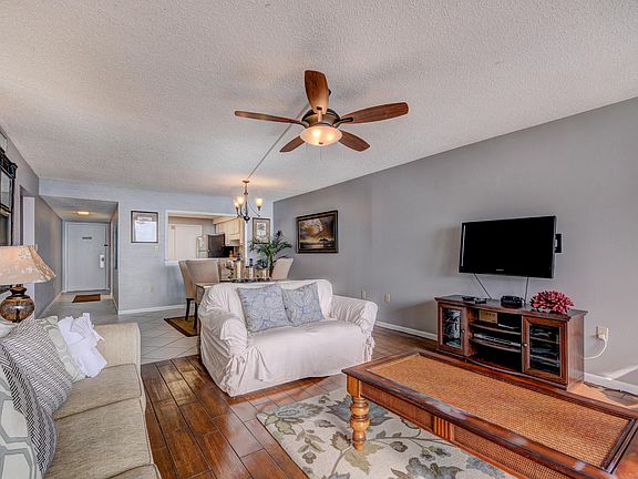 3rd image of 900 Gulf Shore Dr Unit 3083