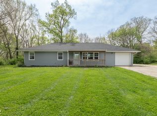9625 W River Valley Rd, Yorktown, IN 47396