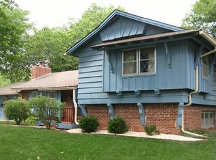 8020 E Morningside Dr, Wichita, KS 67207
