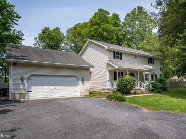 21 Falcon Crest Dr, Harbeson, DE 19951
