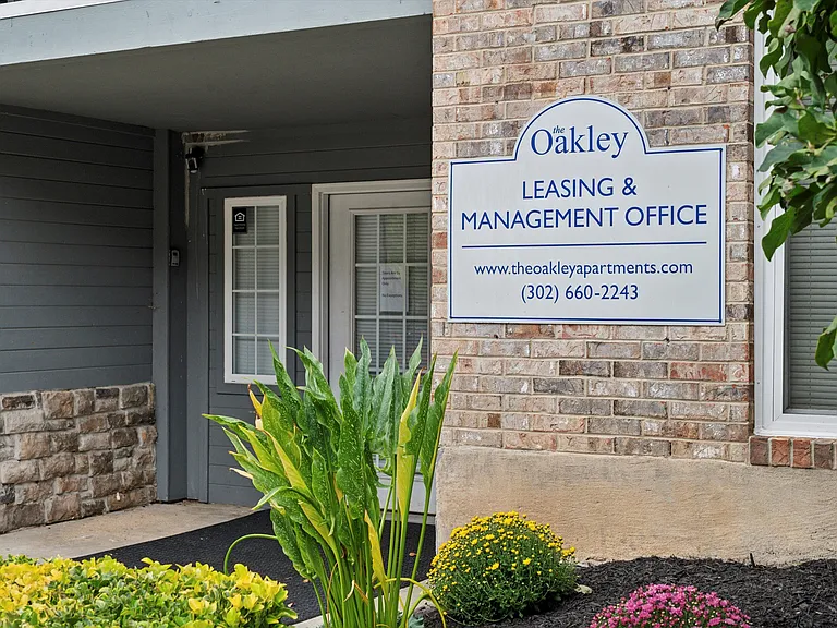 The Oakley — Photo 45