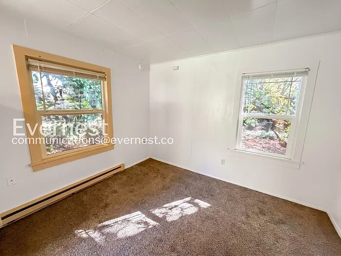 Studio, 1.0 bath, 275 sqft, $940 — Photo 4