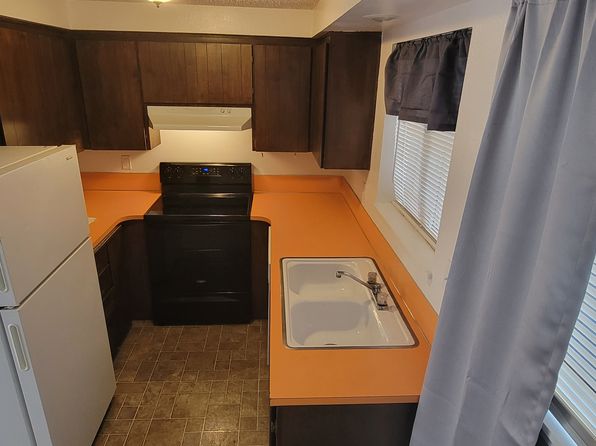 1005 SW Washington Ave APT 2