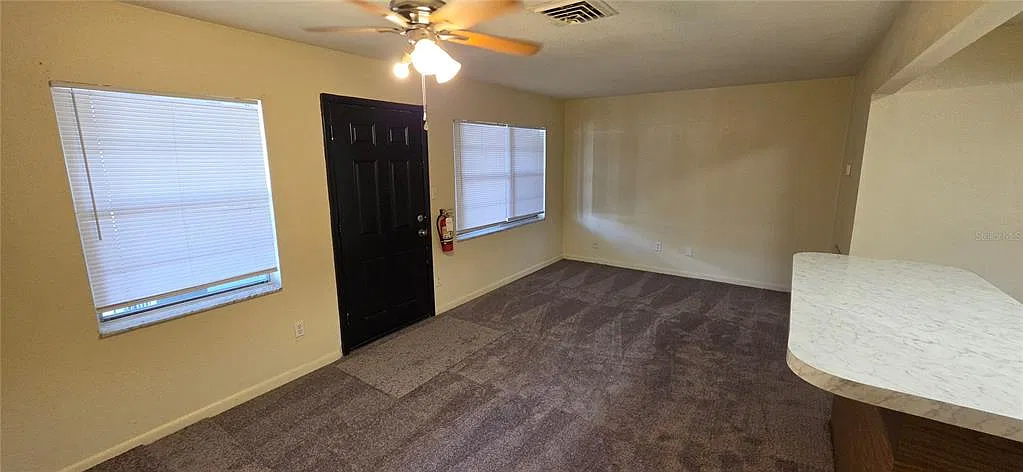 1 bed, 1.0 bath, 610 sqft, $900 — Photo 3