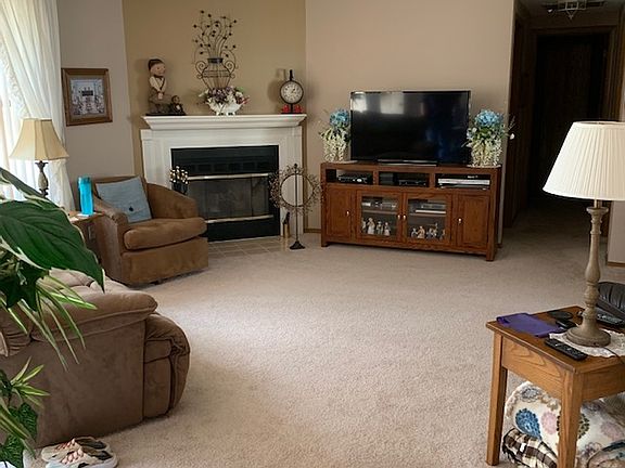 2nd image of 38596 Deer Creek Blvd