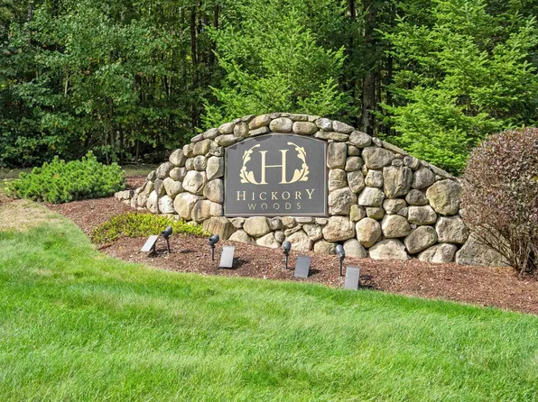 11 Quarry Road, Londonderry, NH 03053