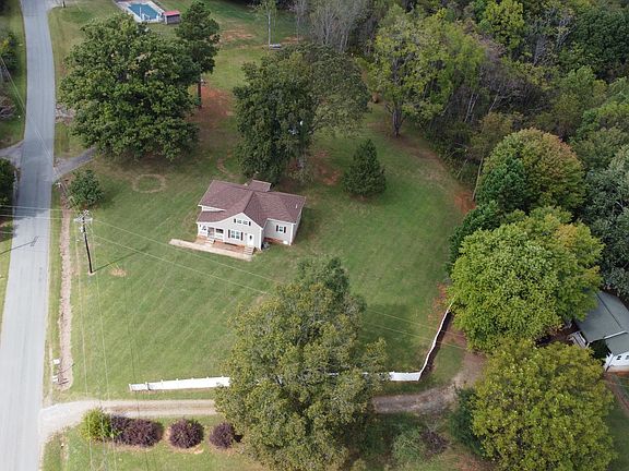 3rd image of 62 Crafts Church Rd