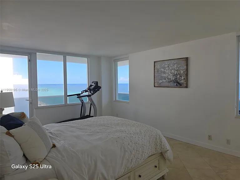 3725 S Ocean Dr #1401 — Photo 21