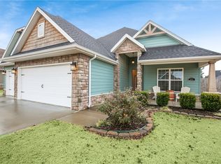 971 Silver Maple St, Centerton, AR 72719