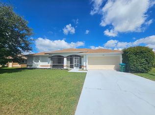 171 SE 21st Ter, Cape Coral, FL 33990