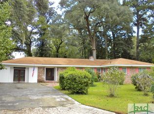 402 Winchester Dr, Savannah, GA 31410