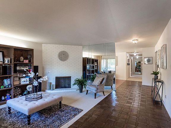 5th image of 14111 Saratoga Sunnyvale Rd