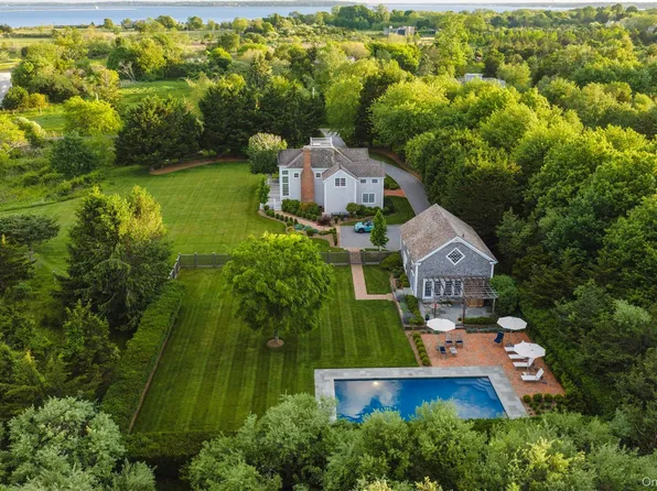 4725 Orchard Street, Orient, NY 11957