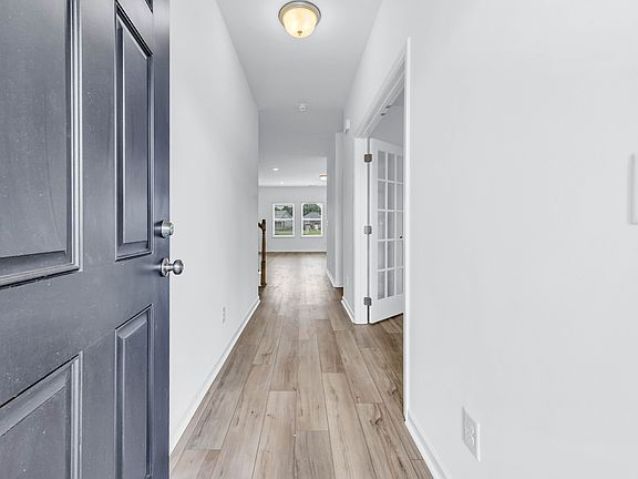 2nd image of 1234 English Oak Dr Lot 270