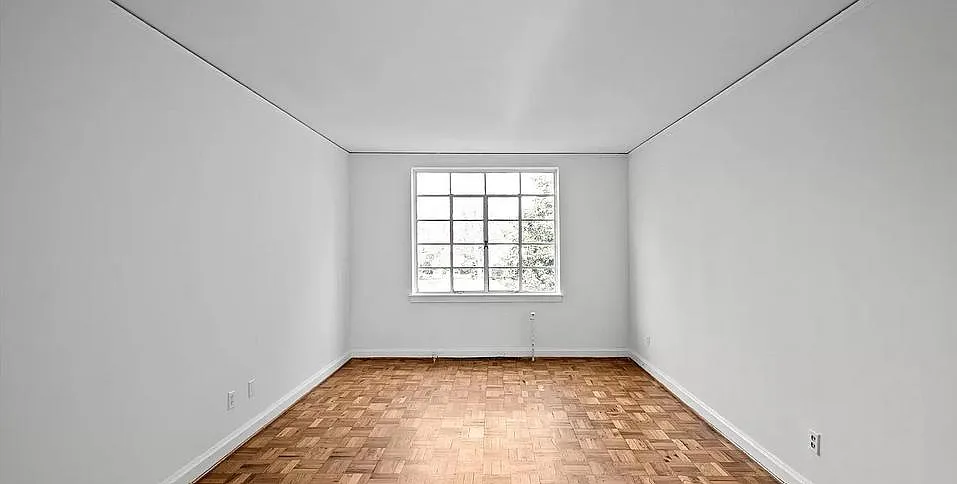Building Photo - 1121 Myrtle Ave #41