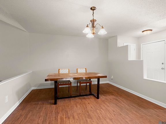 3rd image of 7844 Jefferson Place Blvd #12C