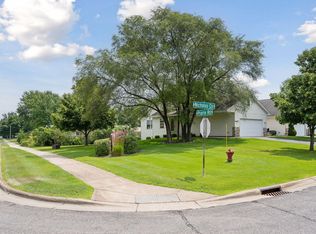 11484 Nicholas Cir, Monticello, MN 55362
