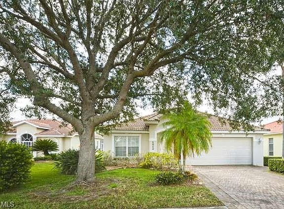 3rd image of 2940 Orange Grove TRL
