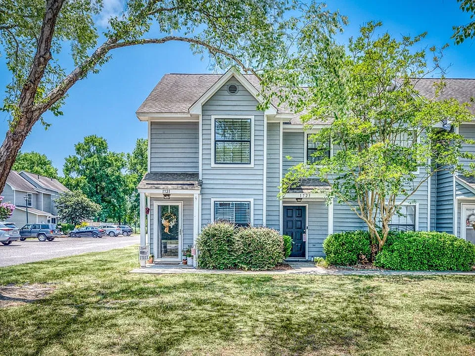 1721 Deer Path Dr